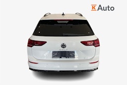 valkoinen Volkswagen Golf 2025 kuva 3.