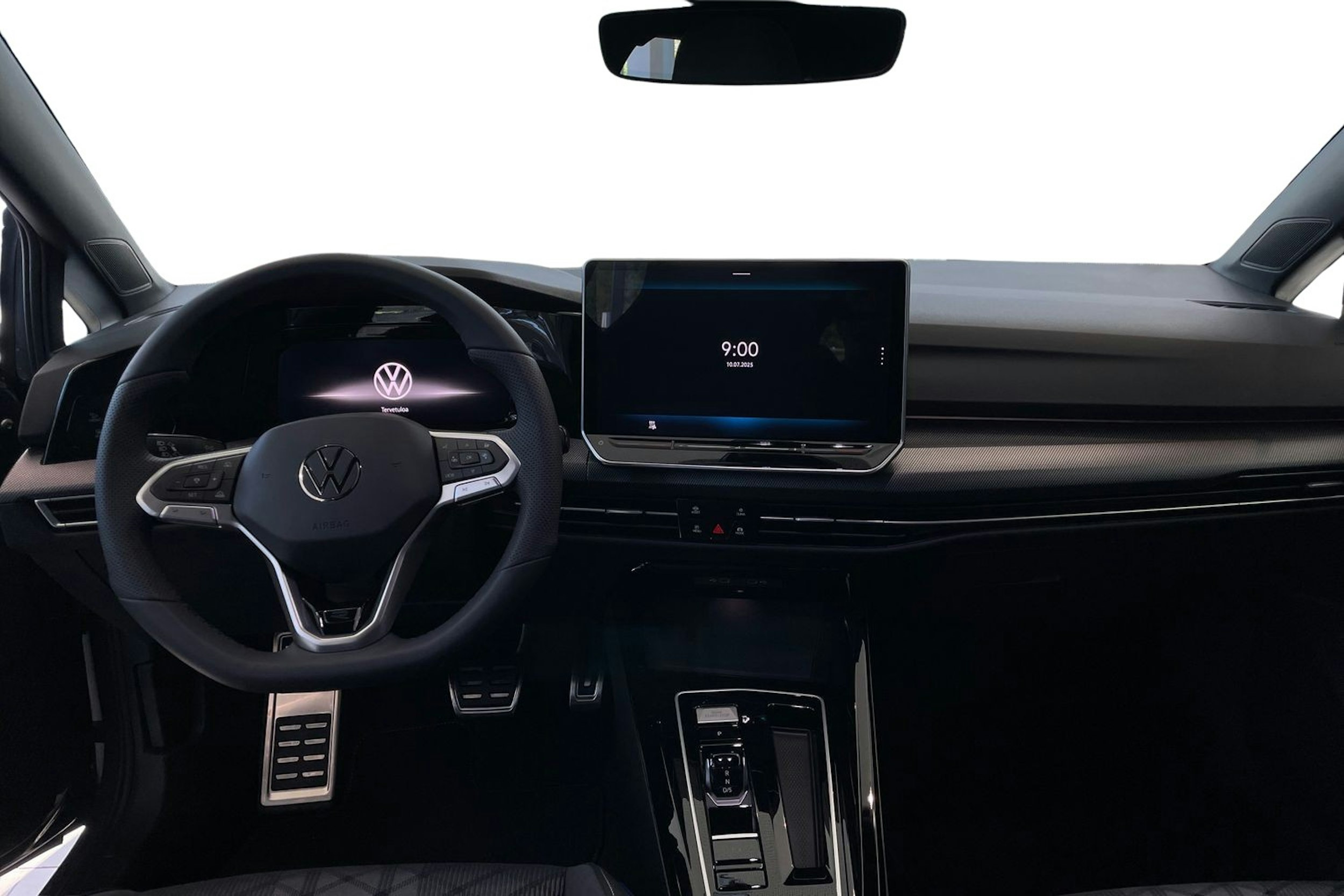 harmaa Volkswagen Golf 2025 kuva 7.