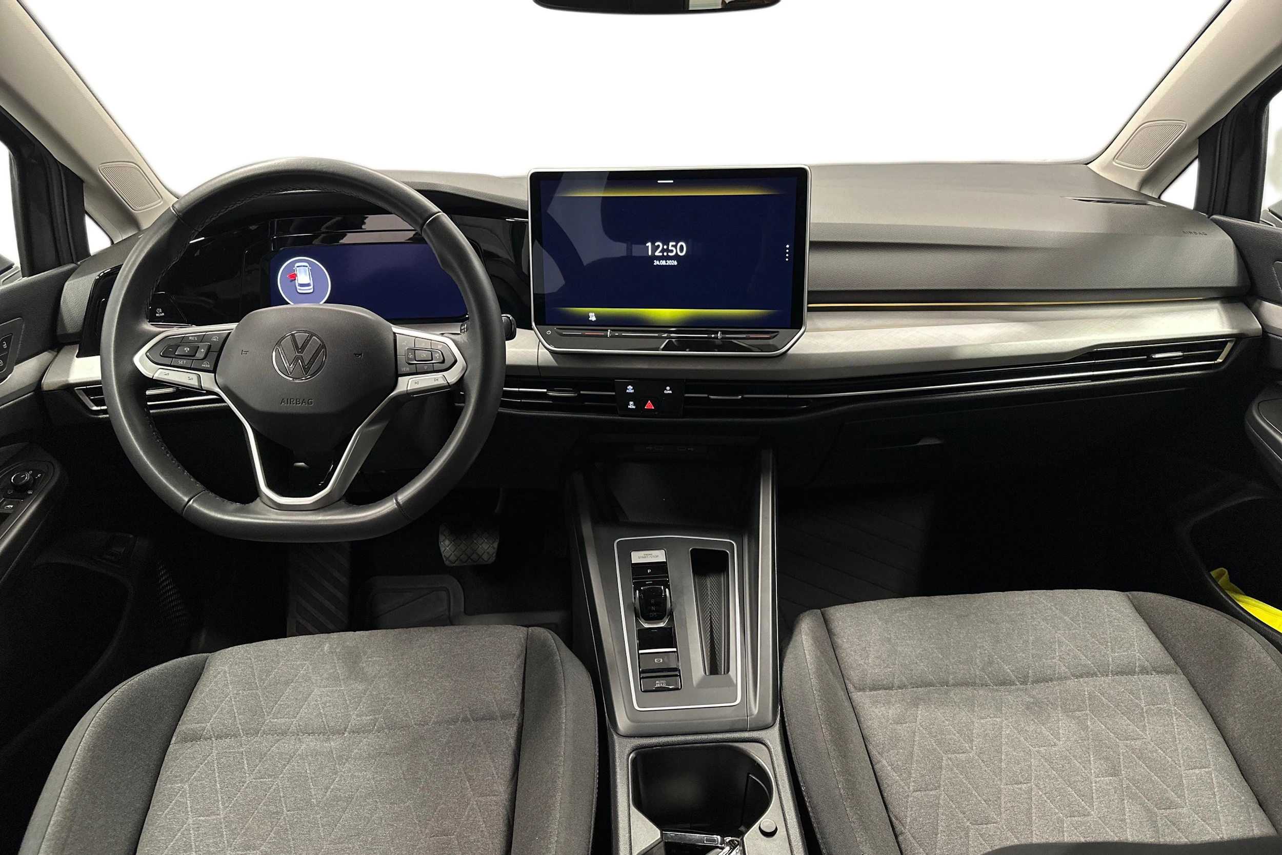 harmaa Volkswagen Golf 2025 kuva 7.