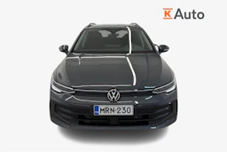 harmaa Volkswagen Golf 2025 kuva 4.