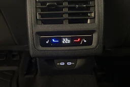 harmaa Volkswagen Golf 2025 kuva 15.