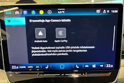 harmaa Volkswagen Golf 2025 kuva 18.