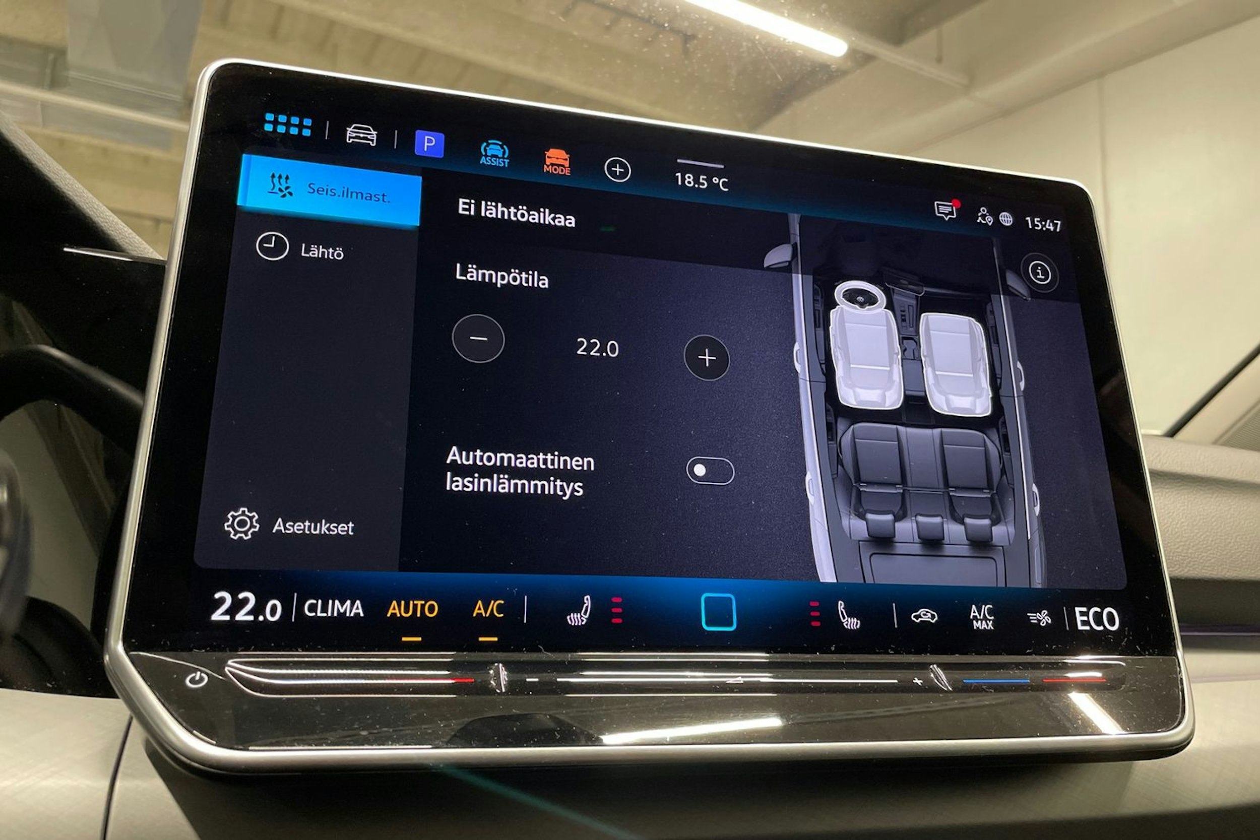 Musta Volkswagen Golf 2025 kuva 23.