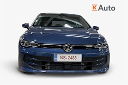 sininen Volkswagen Golf 2025 kuva 4.