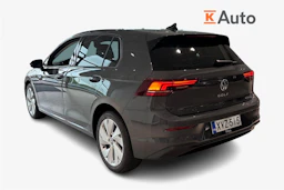 harmaa Volkswagen Golf 2025 kuva 2.