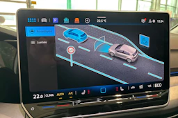 harmaa Volkswagen Golf 2025 kuva 13.