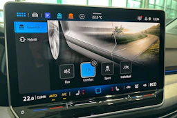 harmaa Volkswagen Golf 2025 kuva 14.