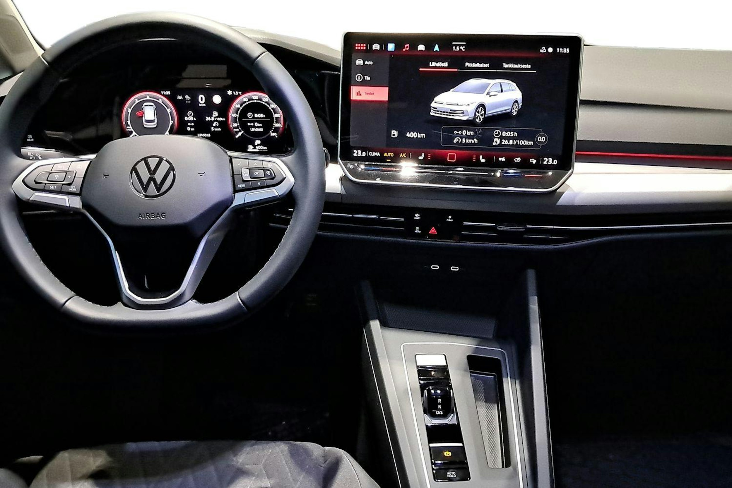 harmaa Volkswagen Golf 2025 kuva 7.