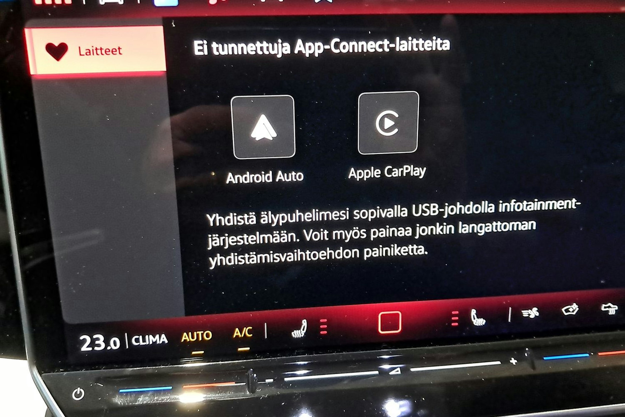 harmaa Volkswagen Golf 2025 kuva 14.