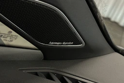 harmaa Volkswagen Golf 2025 kuva 27.