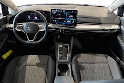 met. sininen Volkswagen Golf 2025 kuva 7.