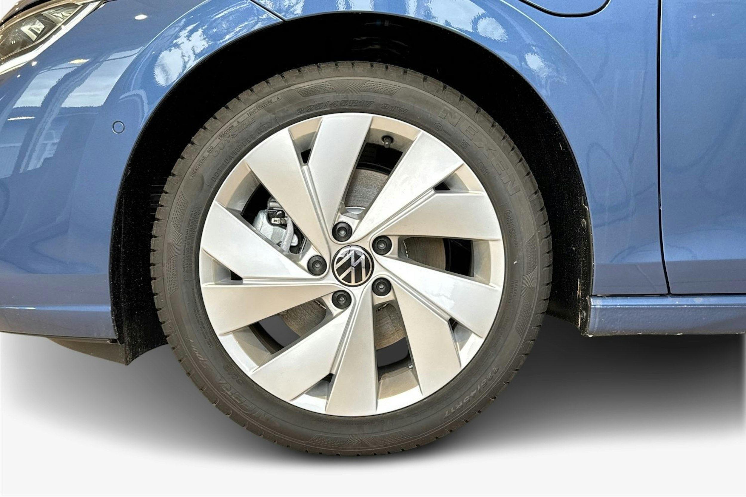 met. sininen Volkswagen Golf 2025 kuva 9.