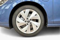 met. sininen Volkswagen Golf 2025 kuva 9.