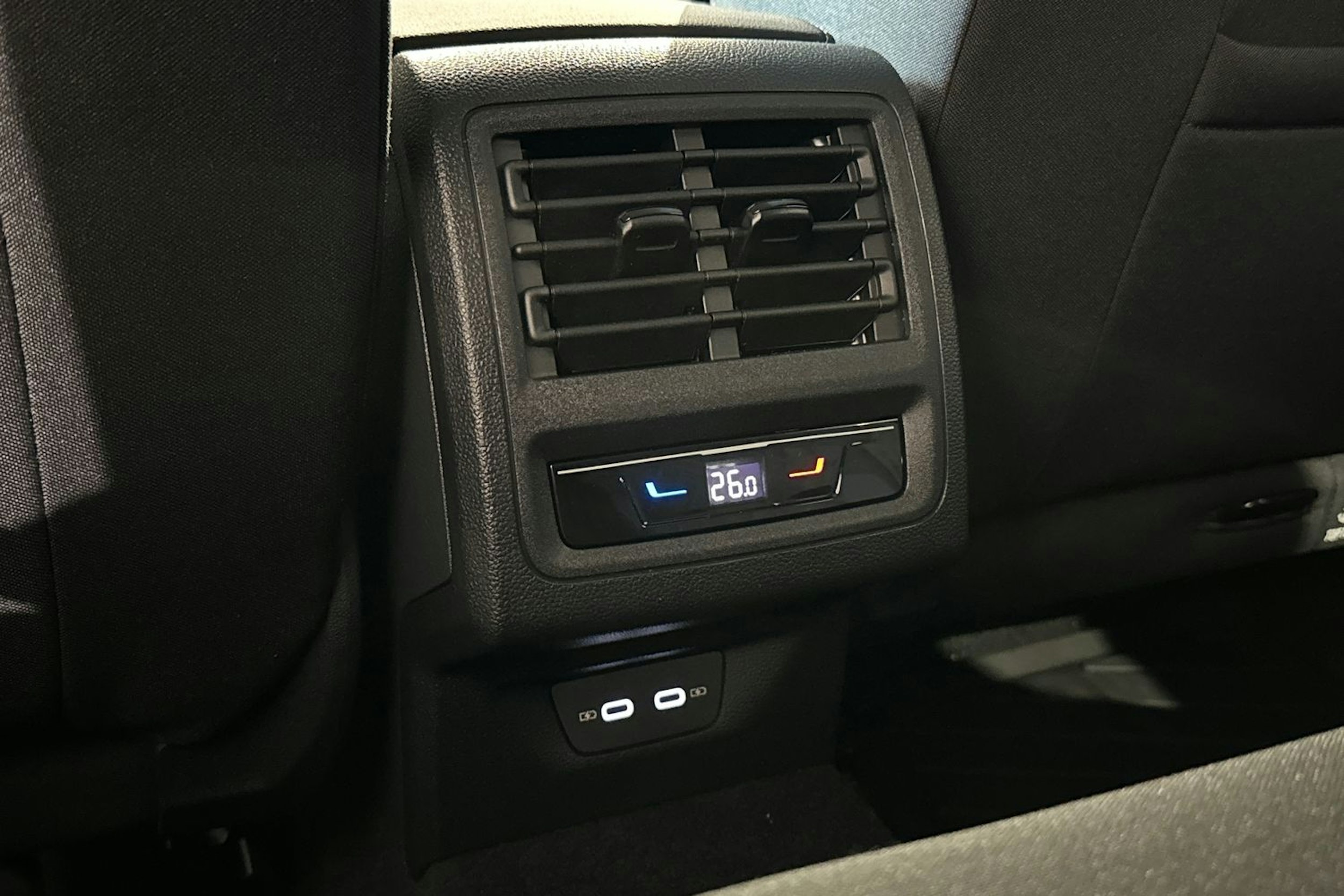 met. sininen Volkswagen Golf 2025 kuva 12.