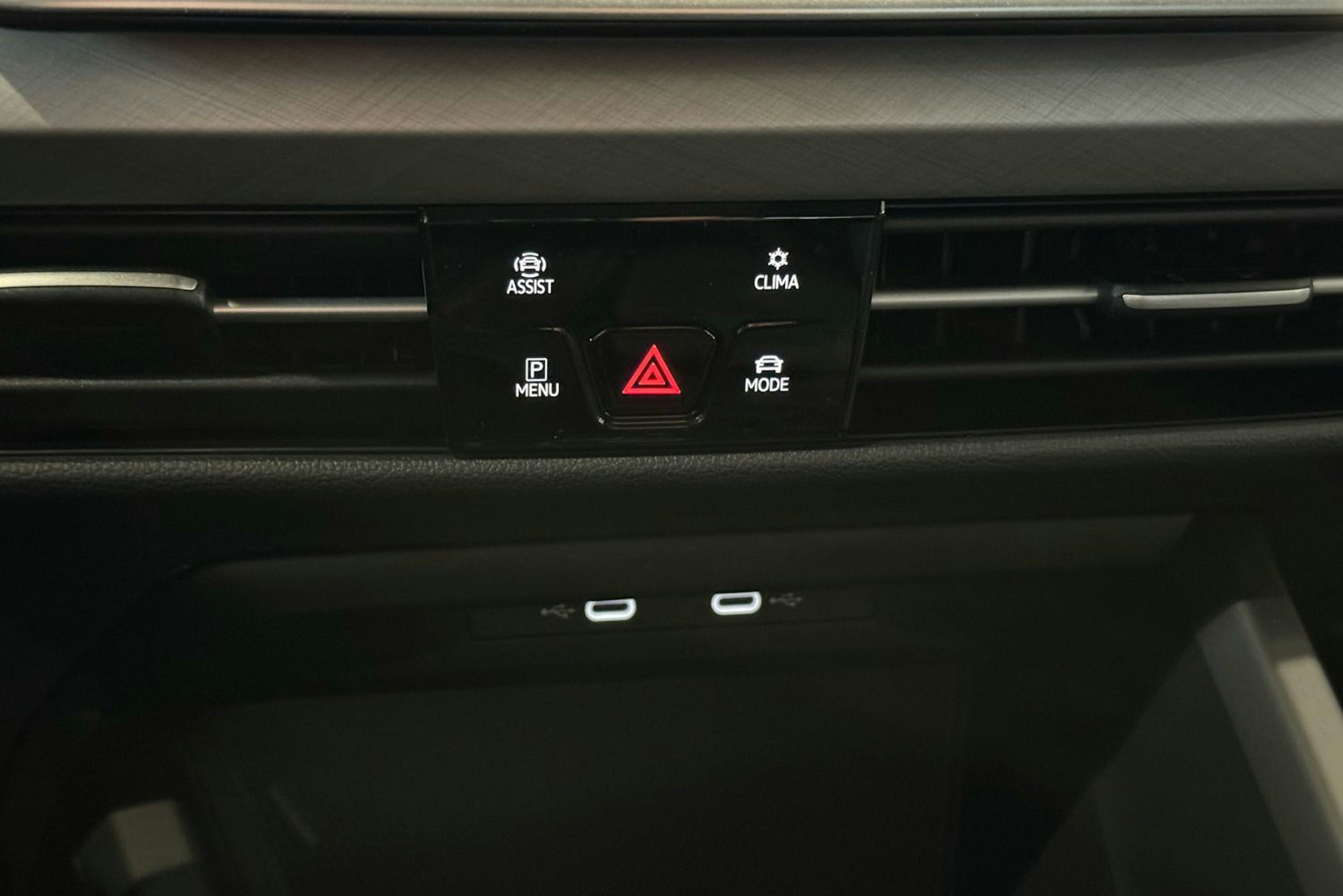 met. sininen Volkswagen Golf 2025 kuva 23.