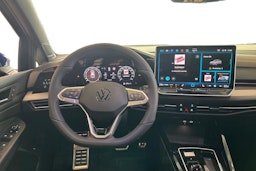 met. sininen Volkswagen Golf 2025 kuva 7.