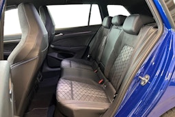met. sininen Volkswagen Golf 2025 kuva 8.