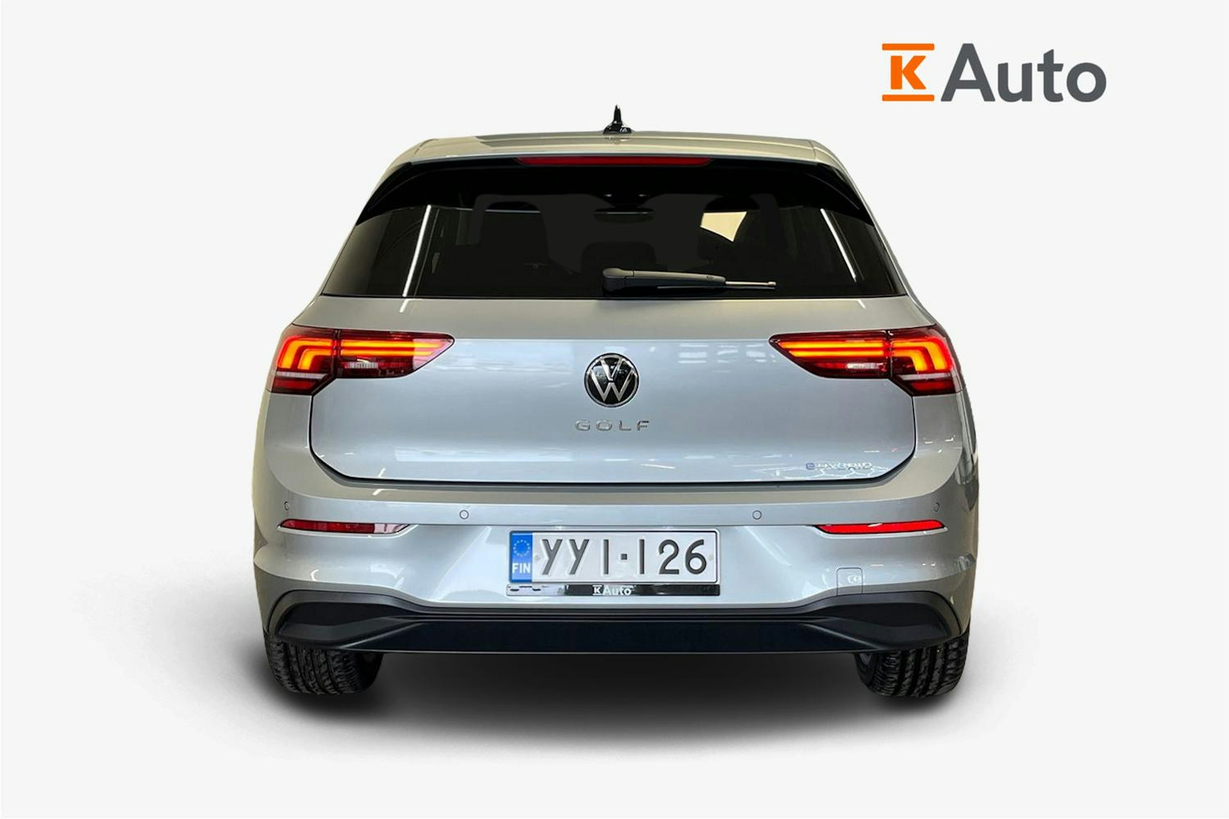met. harmaa Volkswagen Golf 2025 kuva 3.