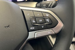 met. harmaa Volkswagen Golf 2025 kuva 14.