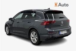 harmaa Volkswagen Golf 2025 kuva 2.