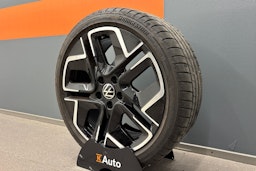 harmaa Volkswagen Golf 2025 kuva 10.