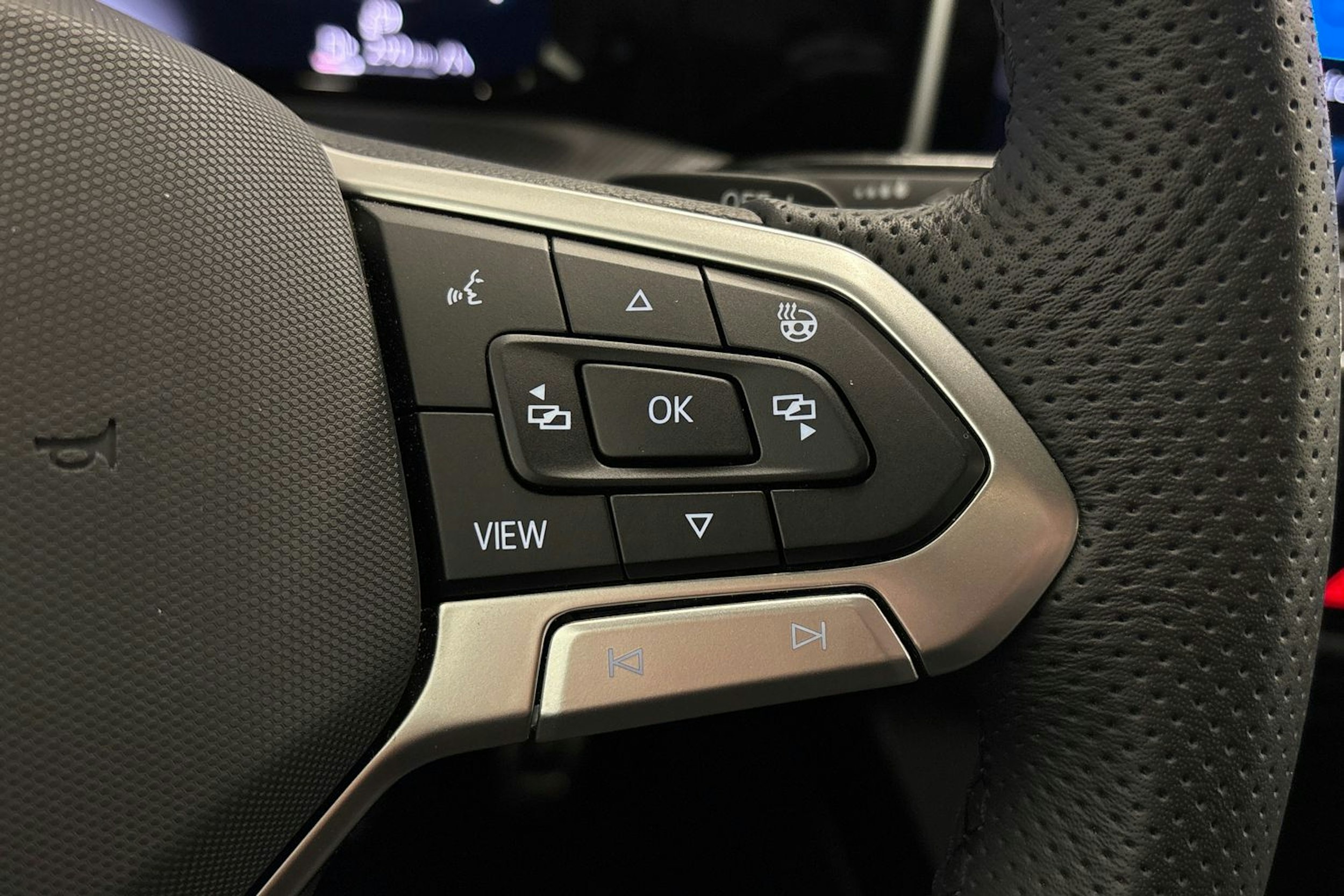 harmaa Volkswagen Golf 2025 kuva 14.