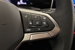 harmaa Volkswagen Golf 2025 kuva 14.