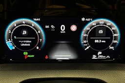 harmaa Volkswagen Golf 2025 kuva 15.