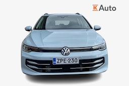 sininen Volkswagen Golf 2025 kuva 4.