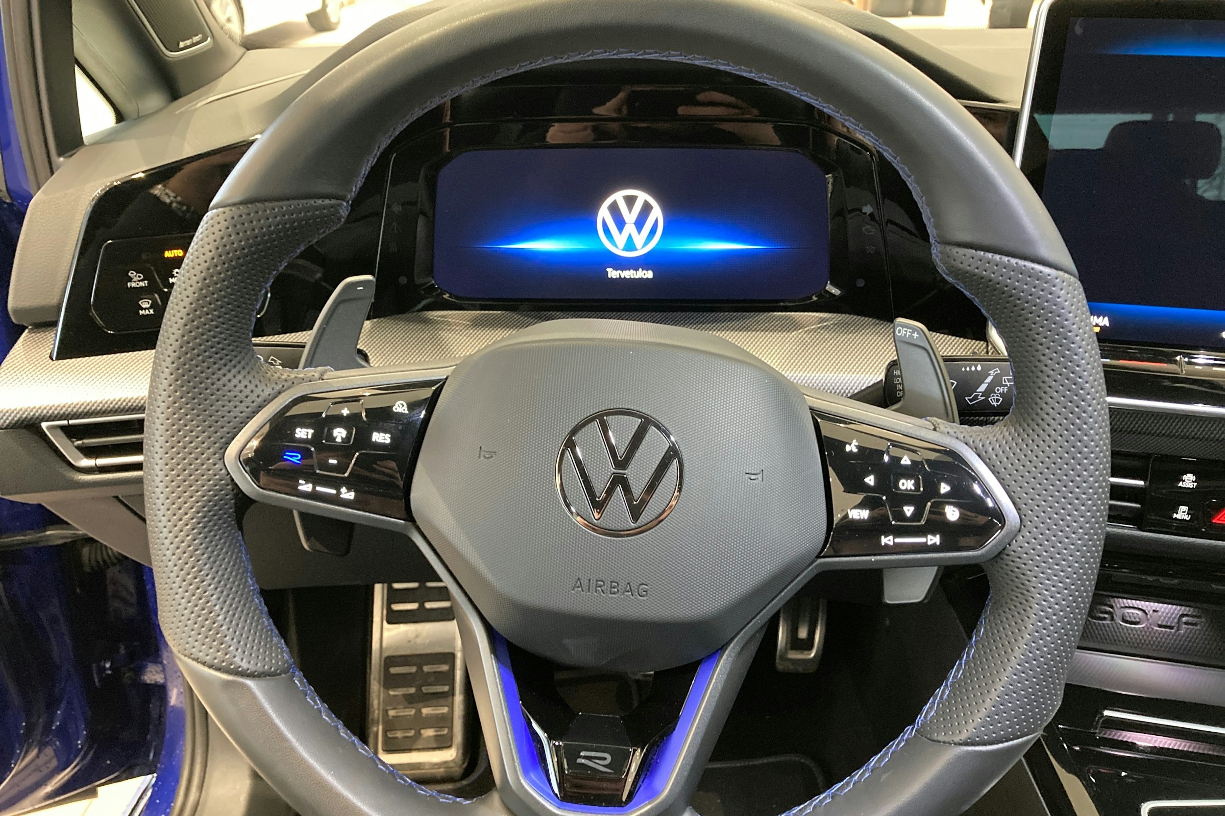 met. sininen Volkswagen Golf 2025 kuva 12.