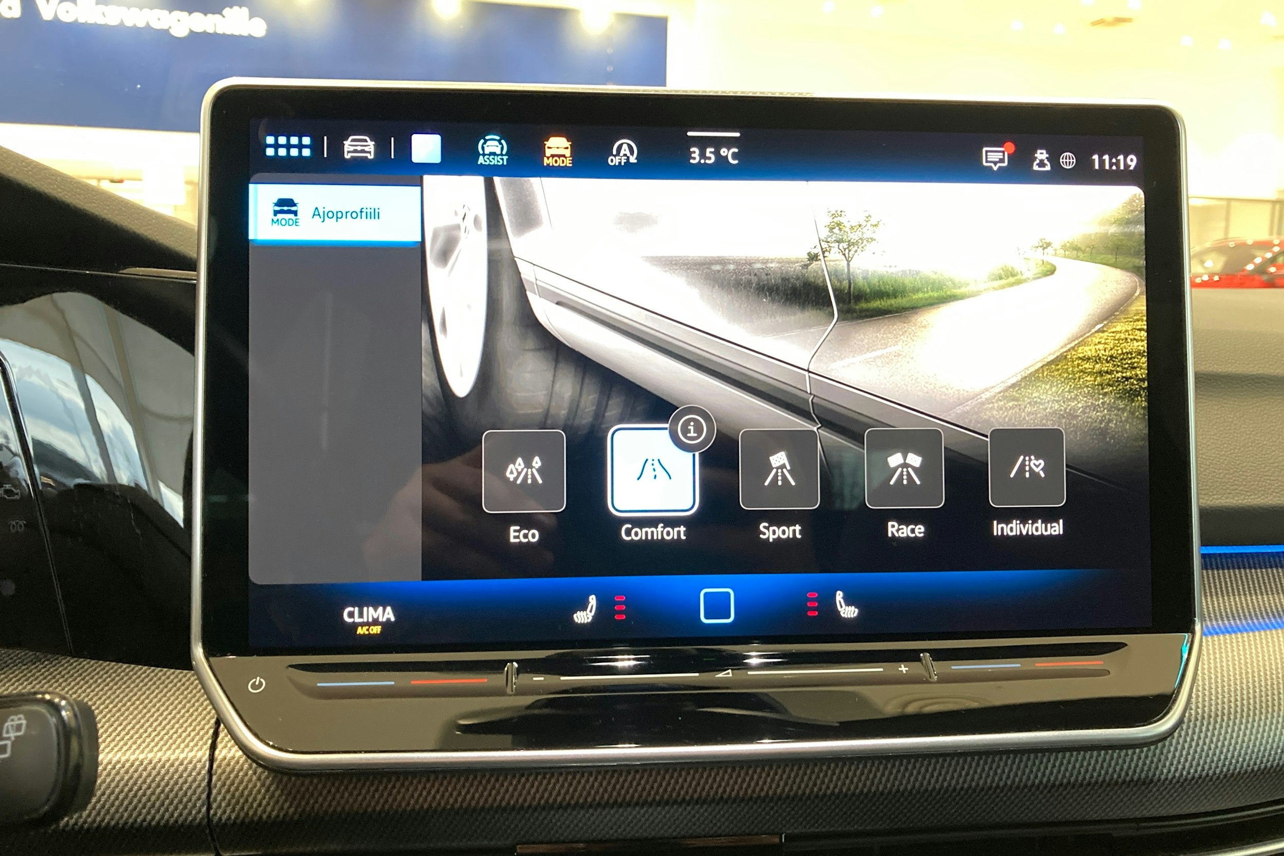 met. sininen Volkswagen Golf 2025 kuva 16.