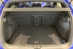 met. sininen Volkswagen Golf 2025 kuva 18.