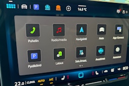 musta Volkswagen Golf 2025 kuva 13.