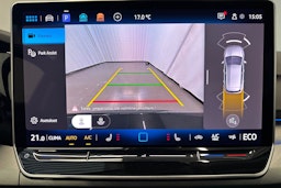 harmaa Volkswagen Golf 2026 kuva 16.