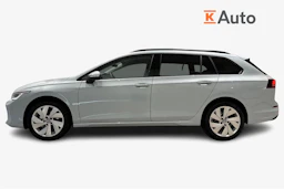 met. sininen Volkswagen Golf 2026 kuva 5.