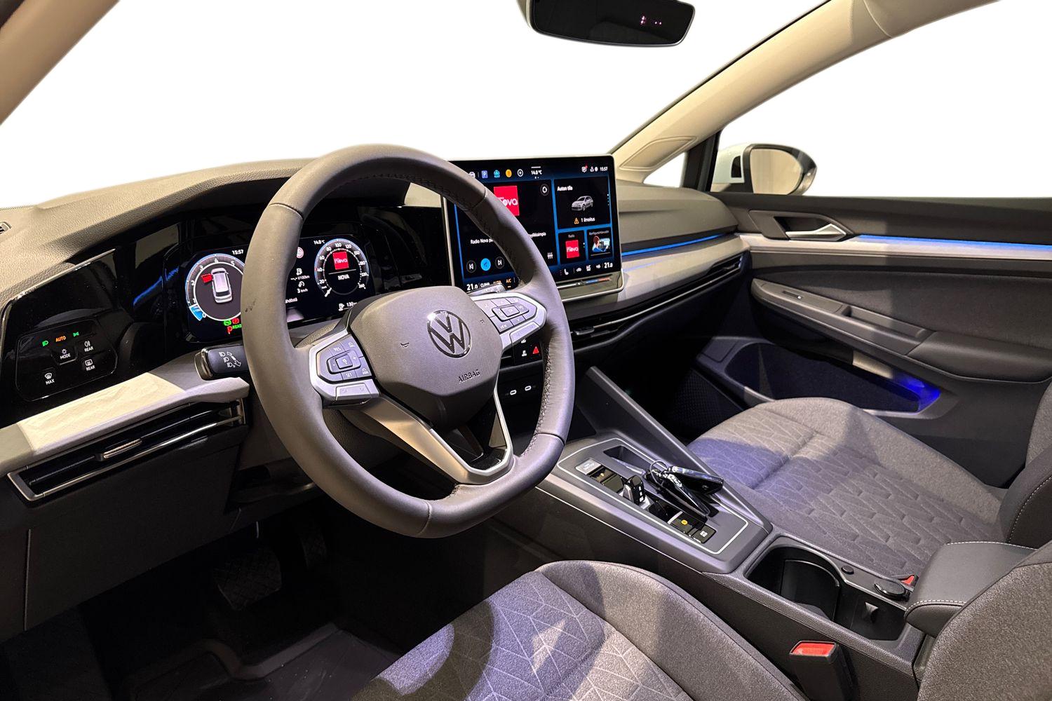 Volkswagen Golf 2026, bild 6/26