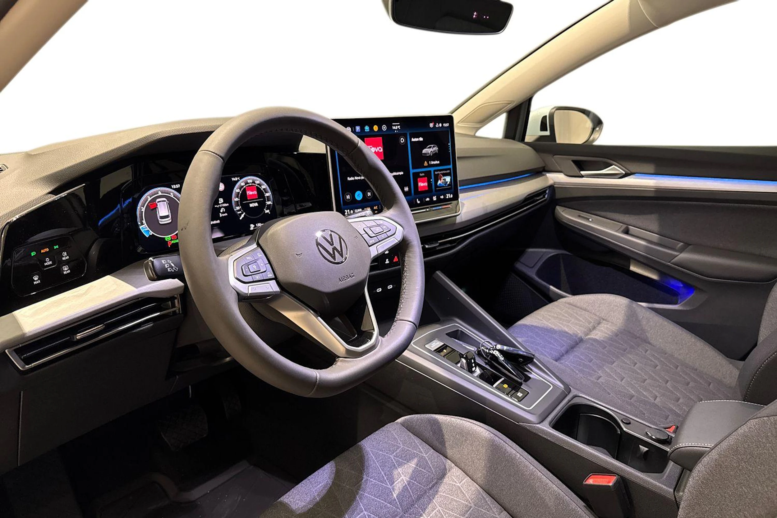 met. sininen Volkswagen Golf 2026 kuva 6.