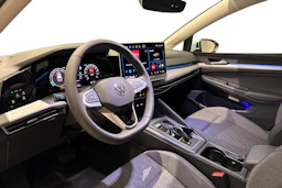 met. sininen Volkswagen Golf 2026 kuva 6.