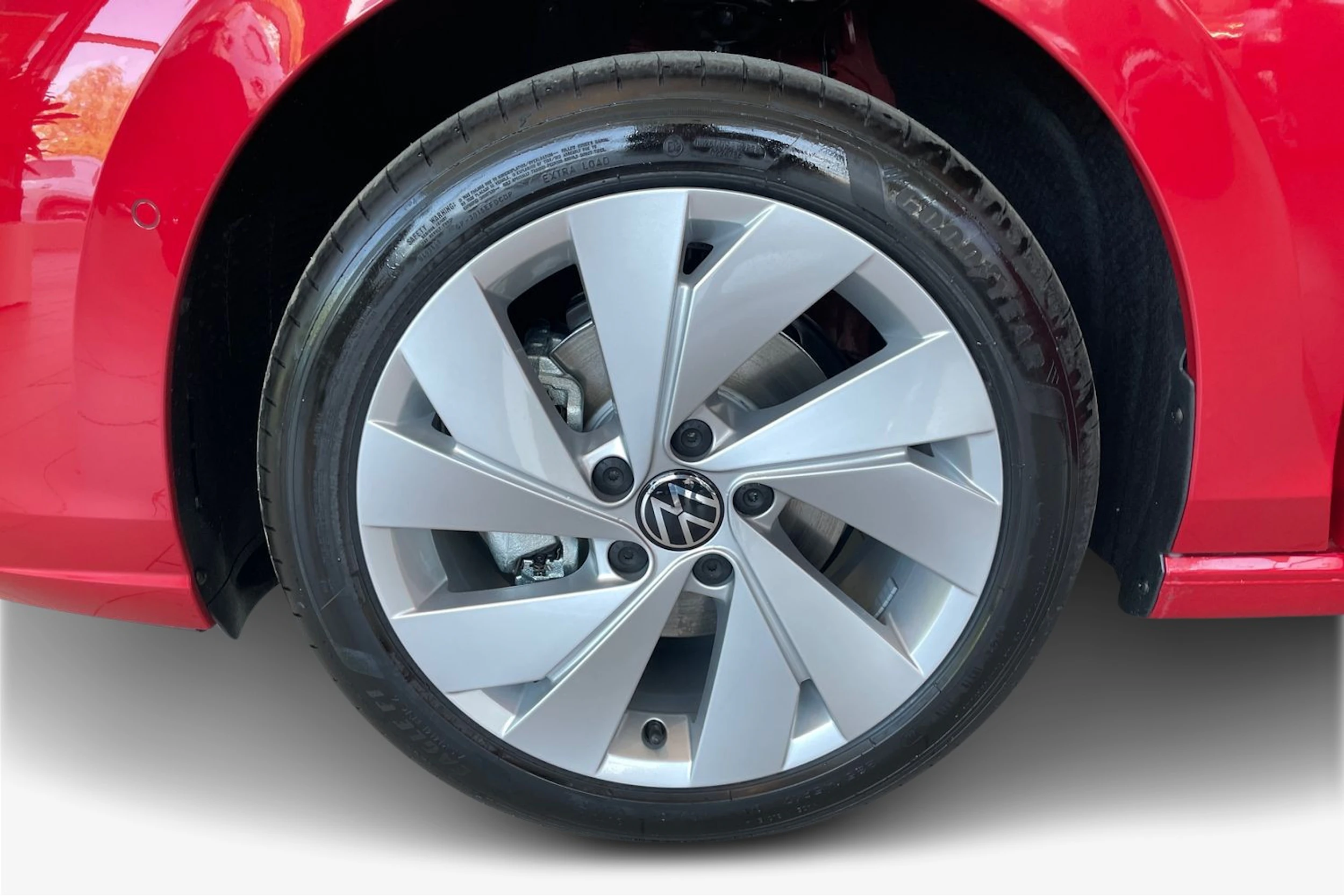 punainen Volkswagen Golf 2026 kuva 9.