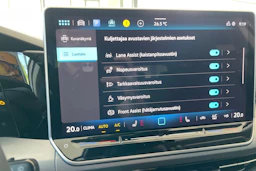 harmaa Volkswagen Golf 2026 kuva 13.
