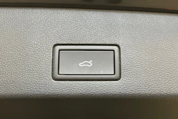 met. musta Volkswagen Golf 2026 kuva 12.