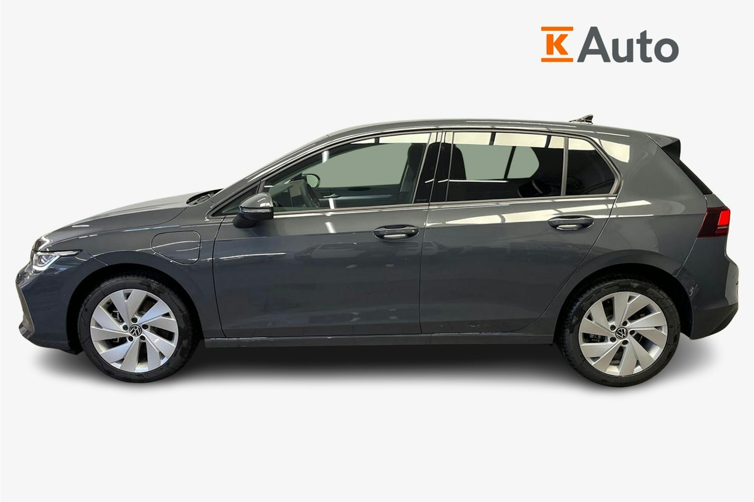 met. harmaa Volkswagen Golf 2026 kuva 5.