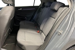 met. harmaa Volkswagen Golf 2026 kuva 8.