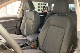 valkoinen Volkswagen Golf 2026 kuva 11.
