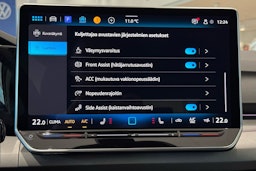 valkoinen Volkswagen Golf 2026 kuva 17.