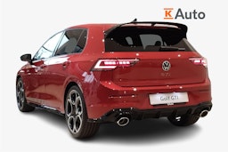 met. punainen Volkswagen Golf 2026 kuva 2.