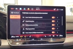 met. punainen Volkswagen Golf 2026 kuva 19.