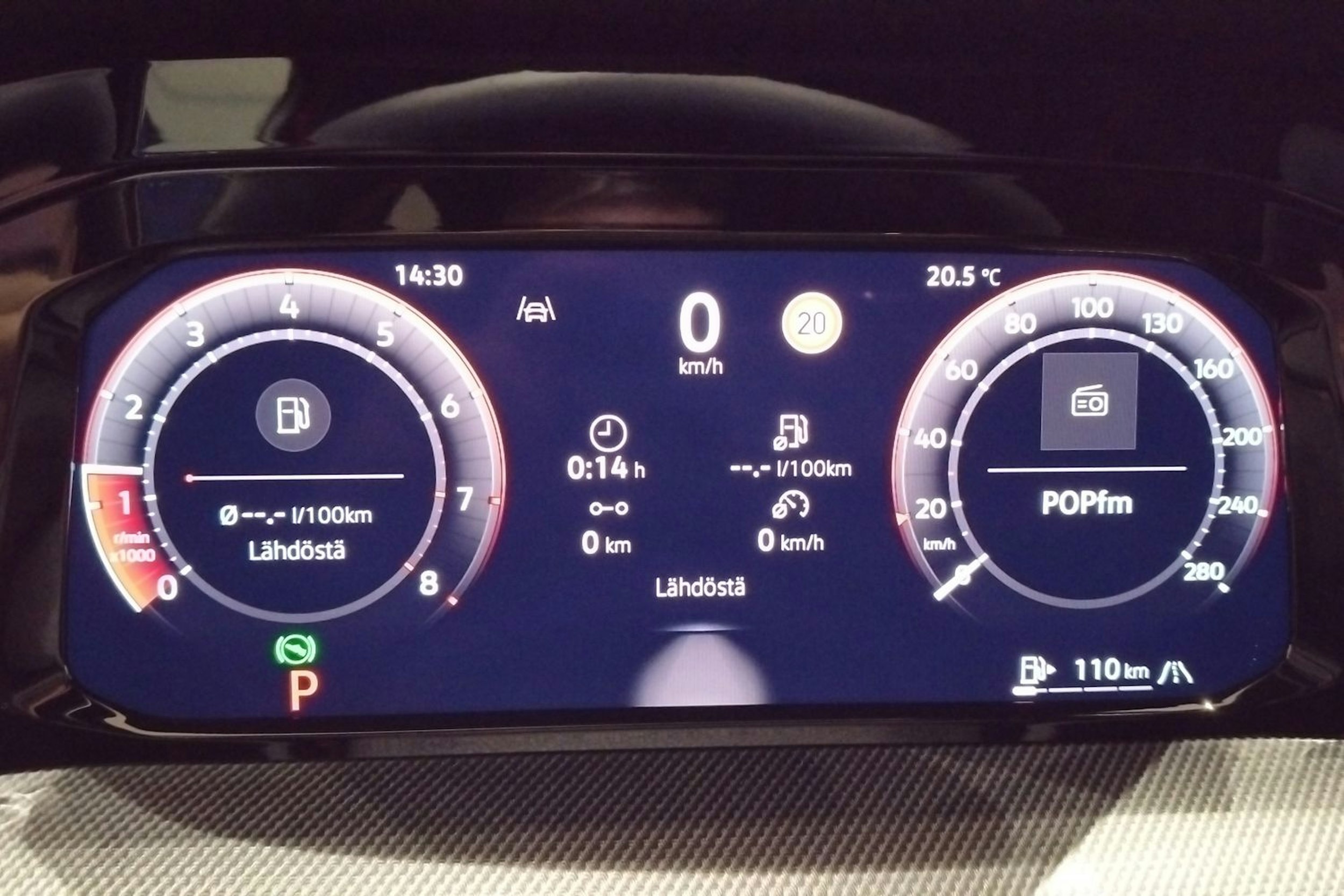 met. punainen Volkswagen Golf 2026 kuva 24.