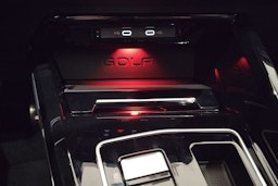 met. punainen Volkswagen Golf 2026 kuva 25.