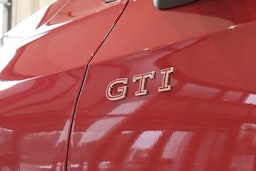 met. punainen Volkswagen Golf 2026 kuva 29.